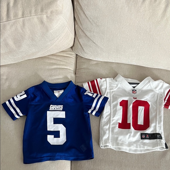 NFL Other - Set of 2 Giants jersey’s (Manning, Thibodeaux)